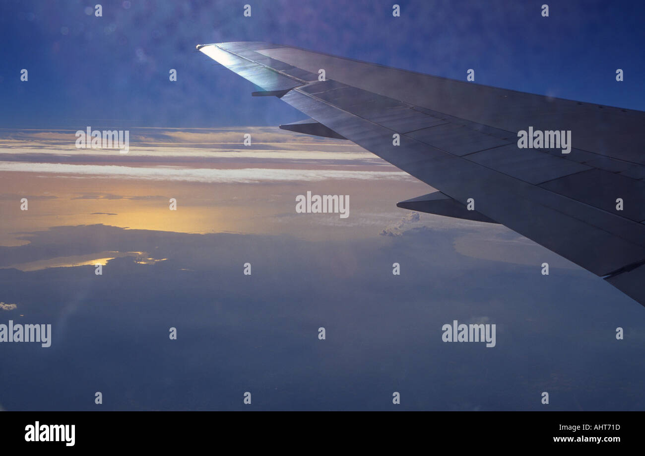 Tragfläche und Himmel Stockfoto