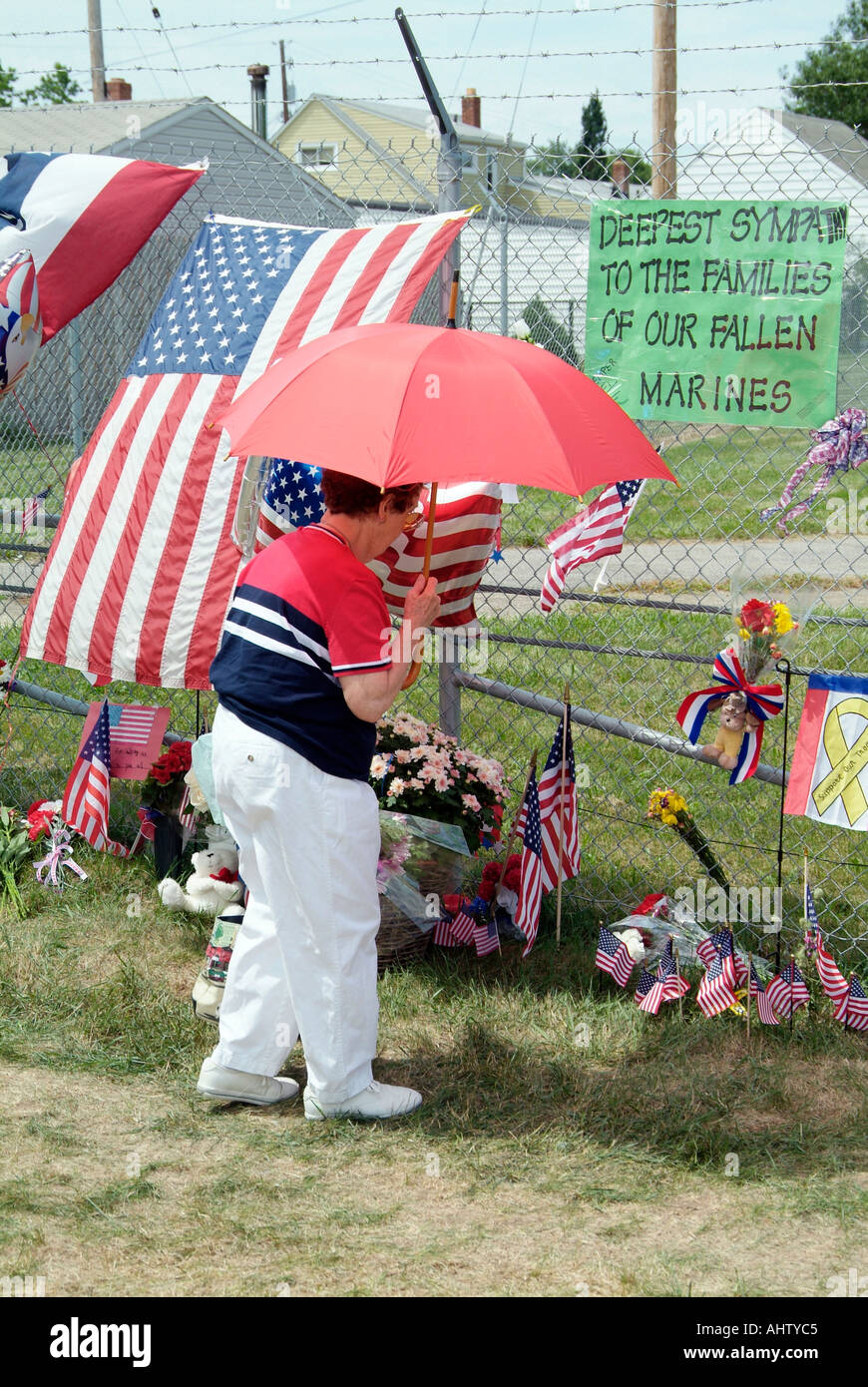 Kleine Stadt von Brook Park Ohio errichtet provisorische Gedenkstätte bis 14 von ihren Söhnen, die ihr Leben im Kampf verloren Stockfoto