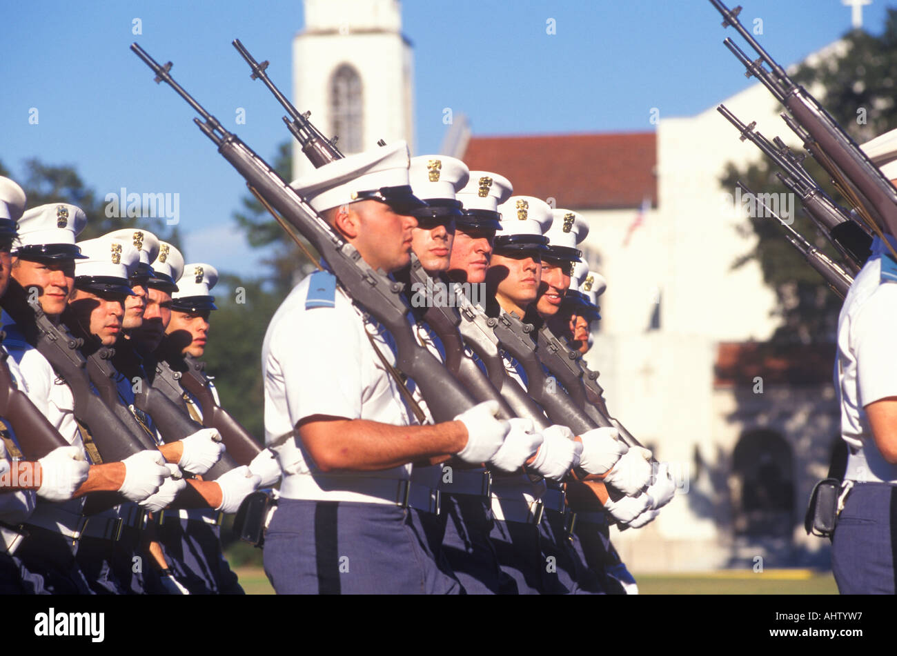 Junge Kadetten Marsch der Citadel Military College of Charleston South Carolina Stockfoto