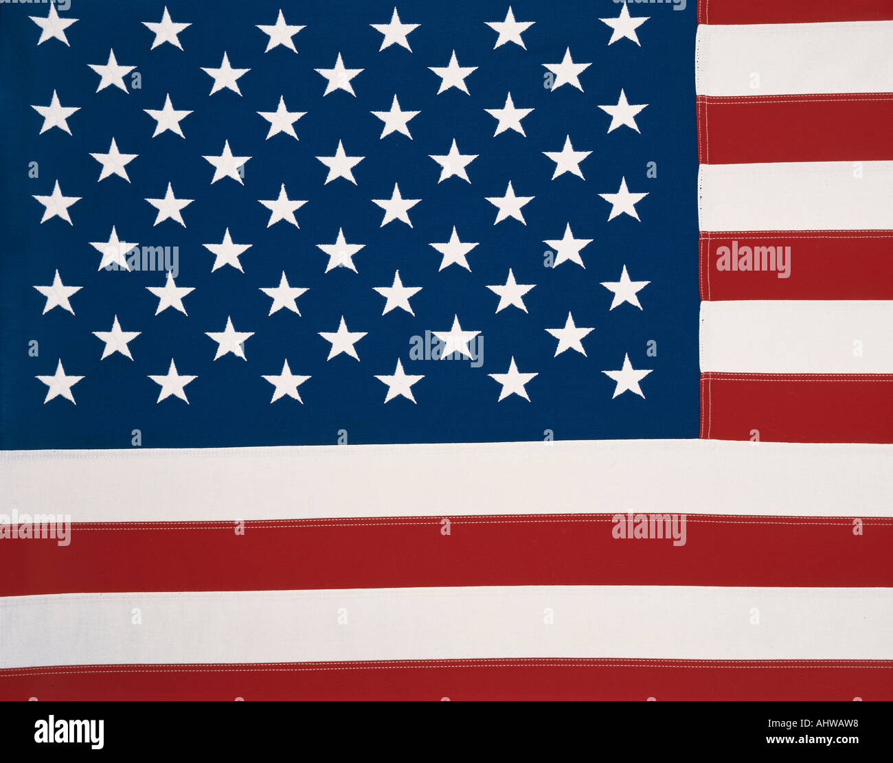 Dies ist eine amerikanische Flagge flach sitzen sehen wir alle Sterne auf blauem Hintergrund mit roten und weißen Streifen auch Verlegung Stockfoto
