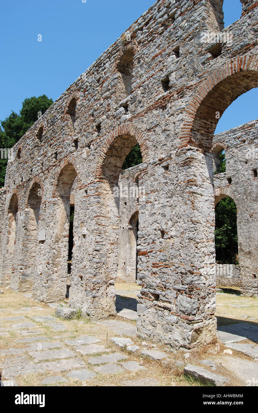 Die große Basilika, Nationalpark Butrint, griechische archäologische Stätte, Butrint, Grafschaft von Vlora, Albanien Stockfoto
