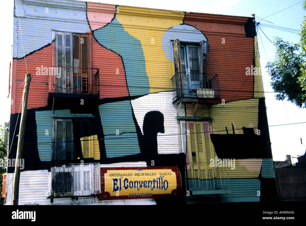 ARGENTINIEN - La Boca-Gebiet von Buenos Aires im Südosten der Stadt in der Nähe des Hafens. Foto: Tony Gale Stockfoto