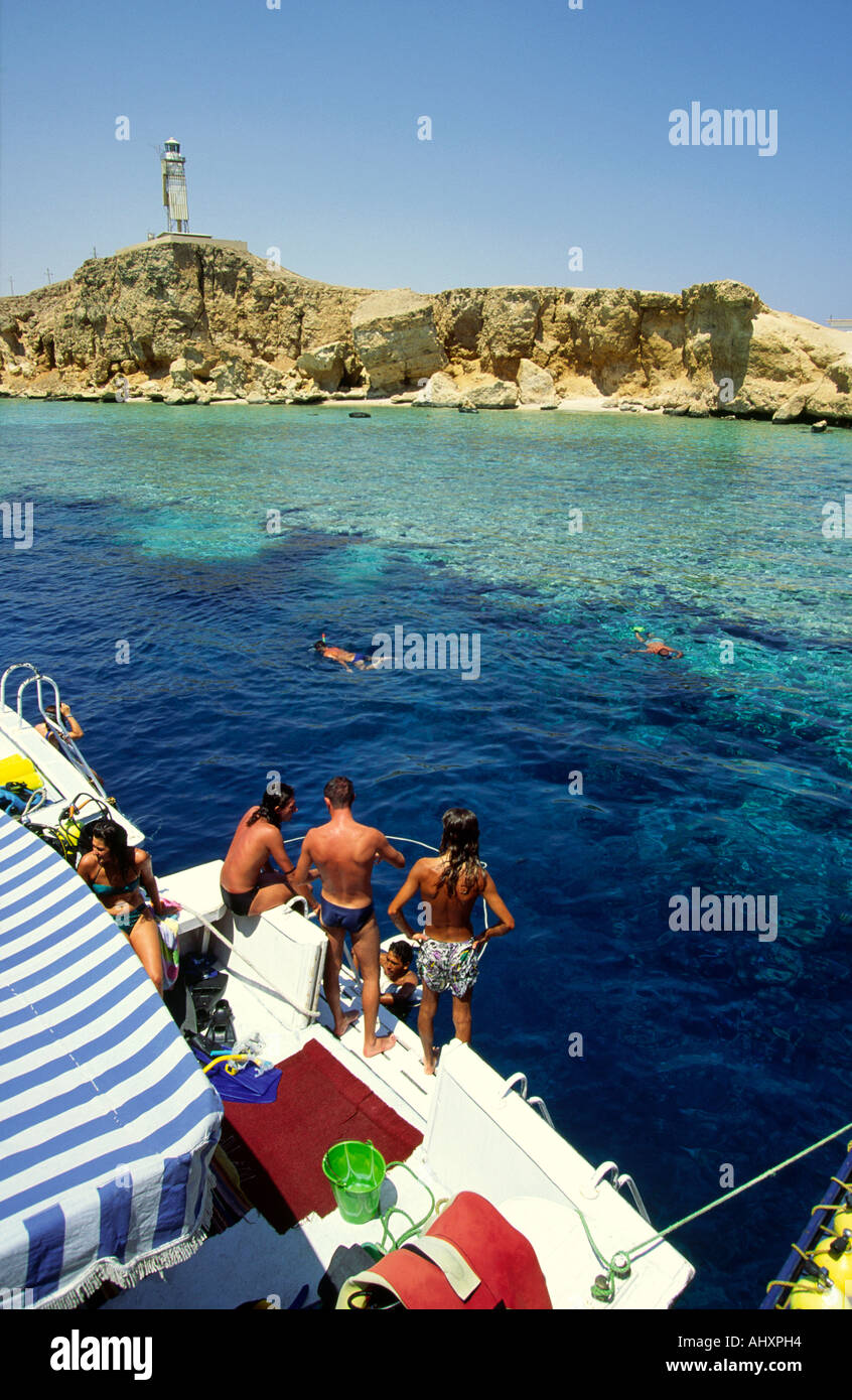 Sharm el Sheik in Ägypten Rotes Meer Schnorcheln Tauchen Boote bei Ras Umm Sid Stockfoto