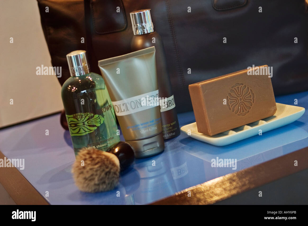 Nahaufnahme von Molton Brown Schaufenster auf Regent Street in London Stockfoto