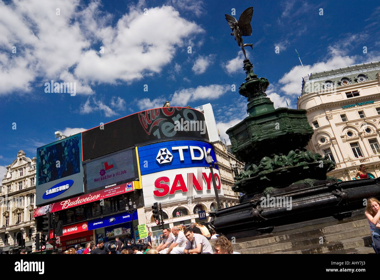 Eros-Statue am Piccadilly Circus in London Stockfoto