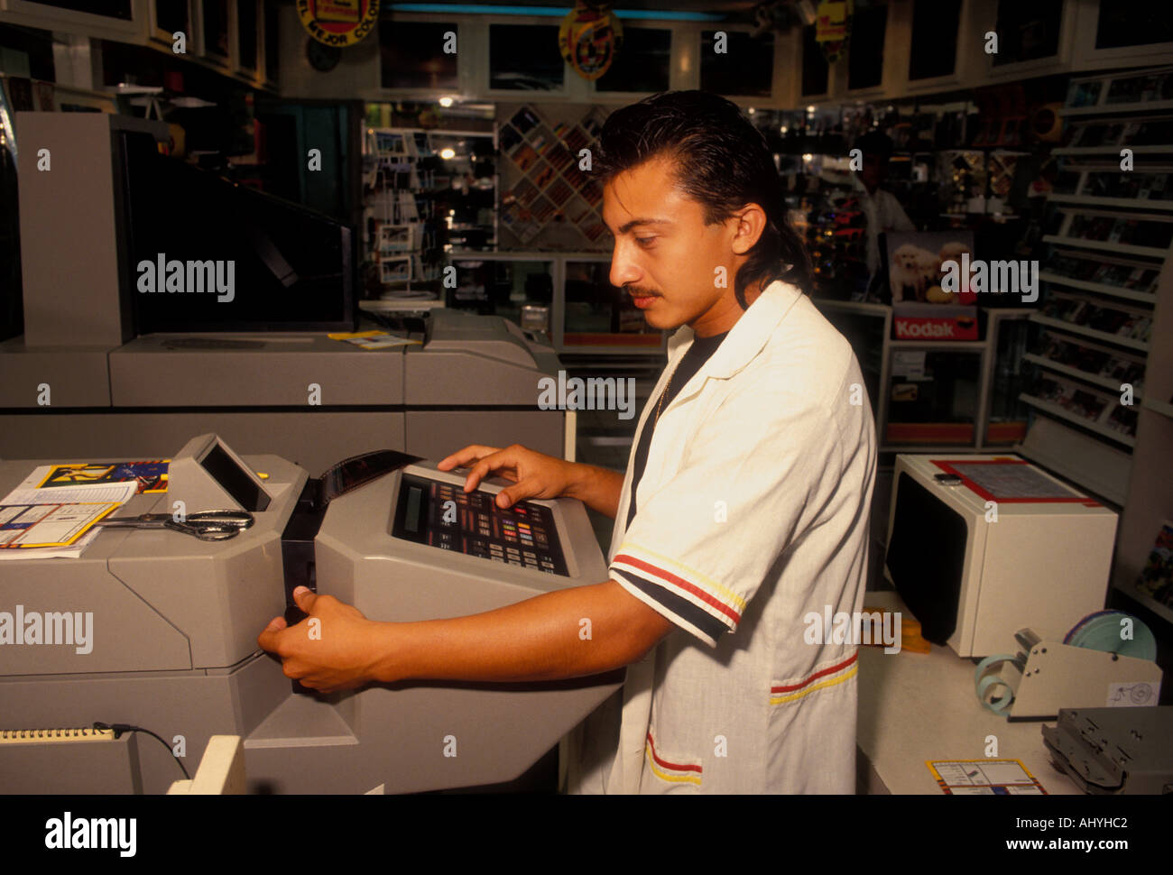 1 ein Mexikaner Person männlichen Mann photo Lab Plaza Flamingo Einkaufszentrum Cancun Quintana Roo Zustand Halbinsel Yucatan Mexiko Stockfoto