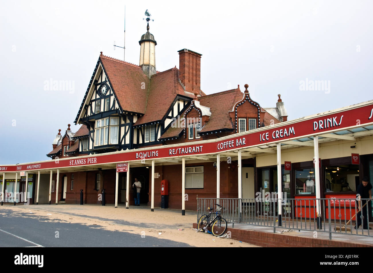 Pier Eingang, Lytham ST Annes Stockfoto