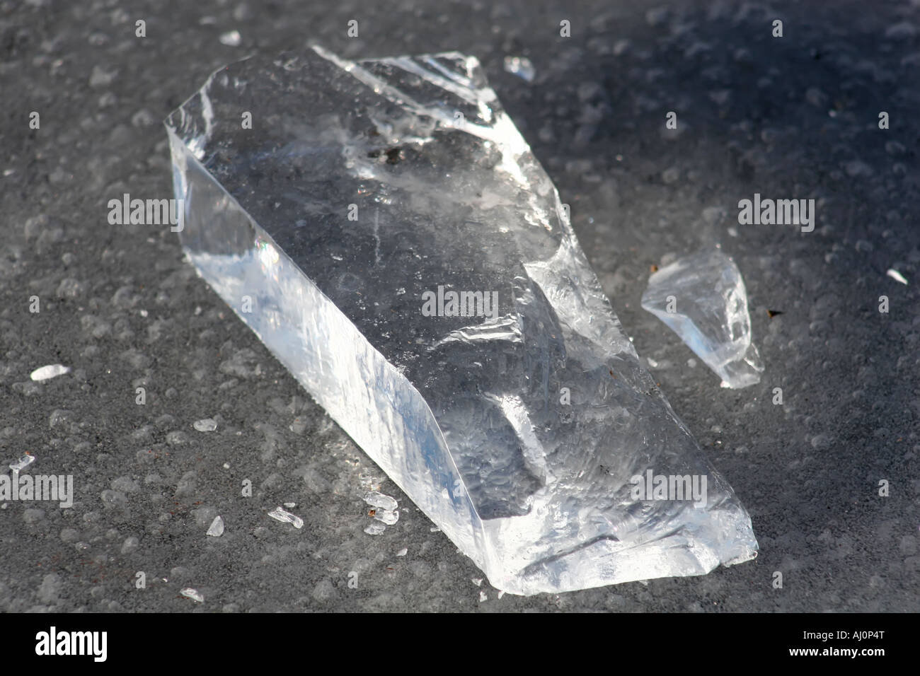 Eis-Fragment aus einem See Stockfoto