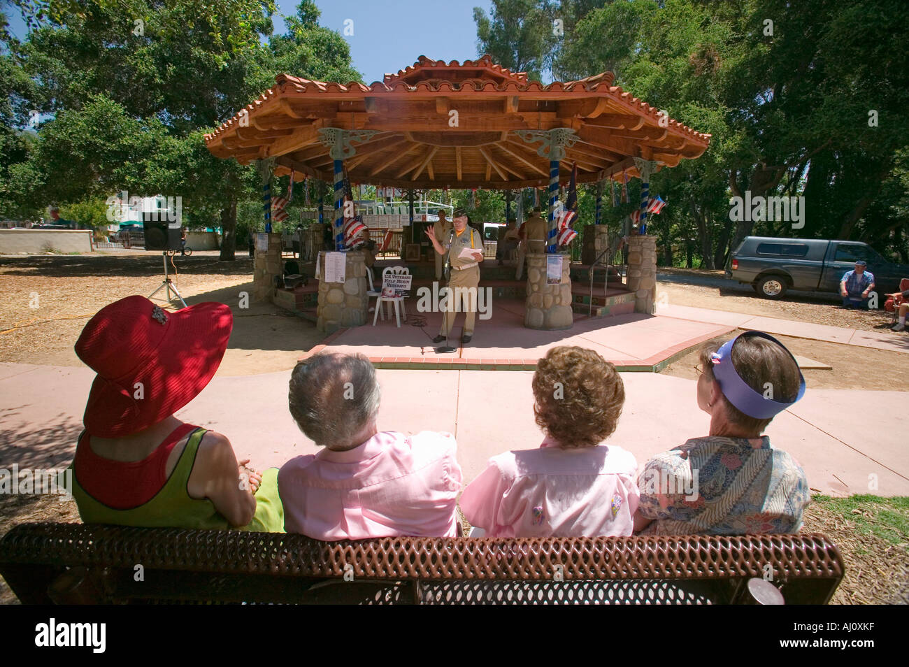Veterans Day Präsentation im Pavillon in Ojai, Kalifornien Stockfoto
