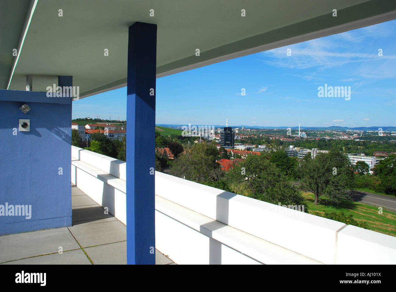Dachterrasse Mit Blick Uber Stuttgart Haus Des Architekten Le