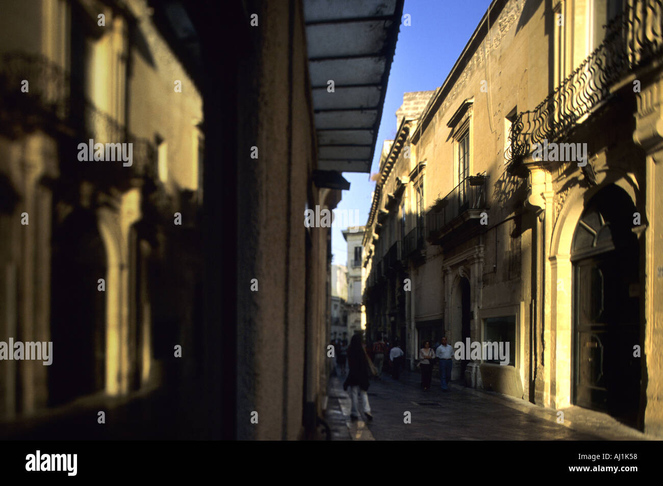 Szene in Libertini Straße Lecce Apulien Italien Stockfoto