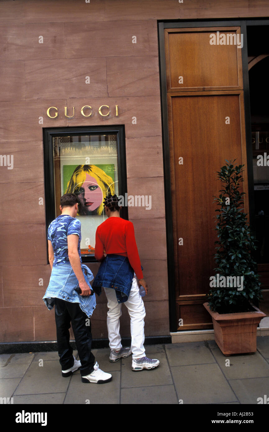 Gucci-Shop auf Bond Street London England Großbritannien UK Stockfoto