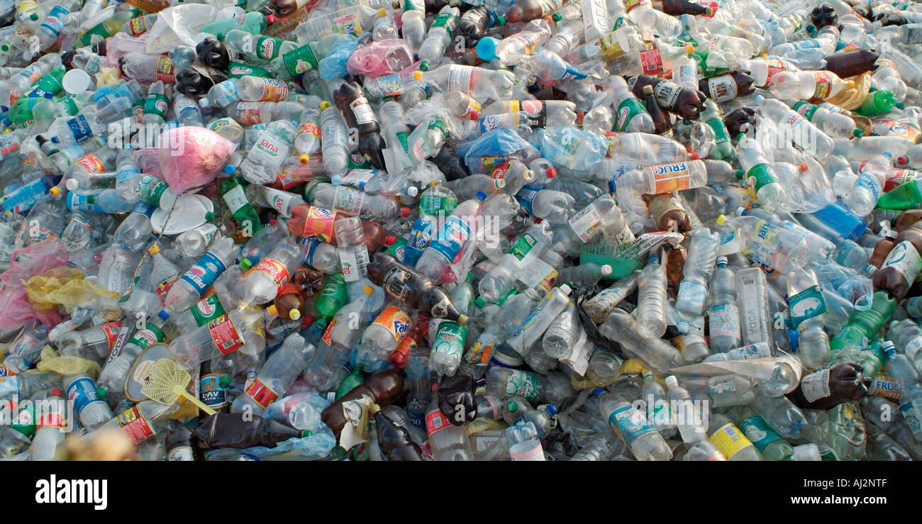Kunststoff-Flaschen gesammelt für die Wiederverwertung, Recycling Stockfoto