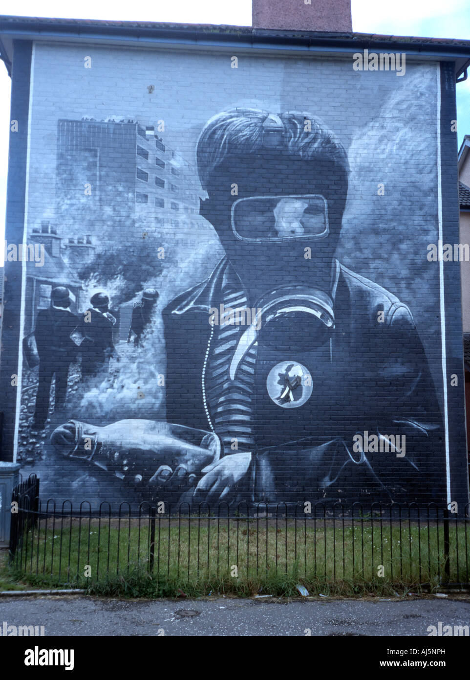 Wandbild Die Schlacht Des Bogside Im August 1969 In Bogside Derry County Londonderry Nordirland Stockfotografie Alamy
