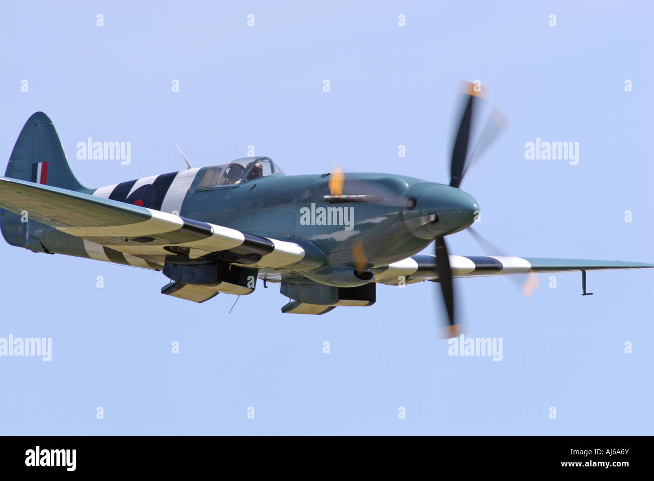 Griffon engined Spitfire mit Contra-rotierenden Propellern Duxford Airfield England UK Stockfoto