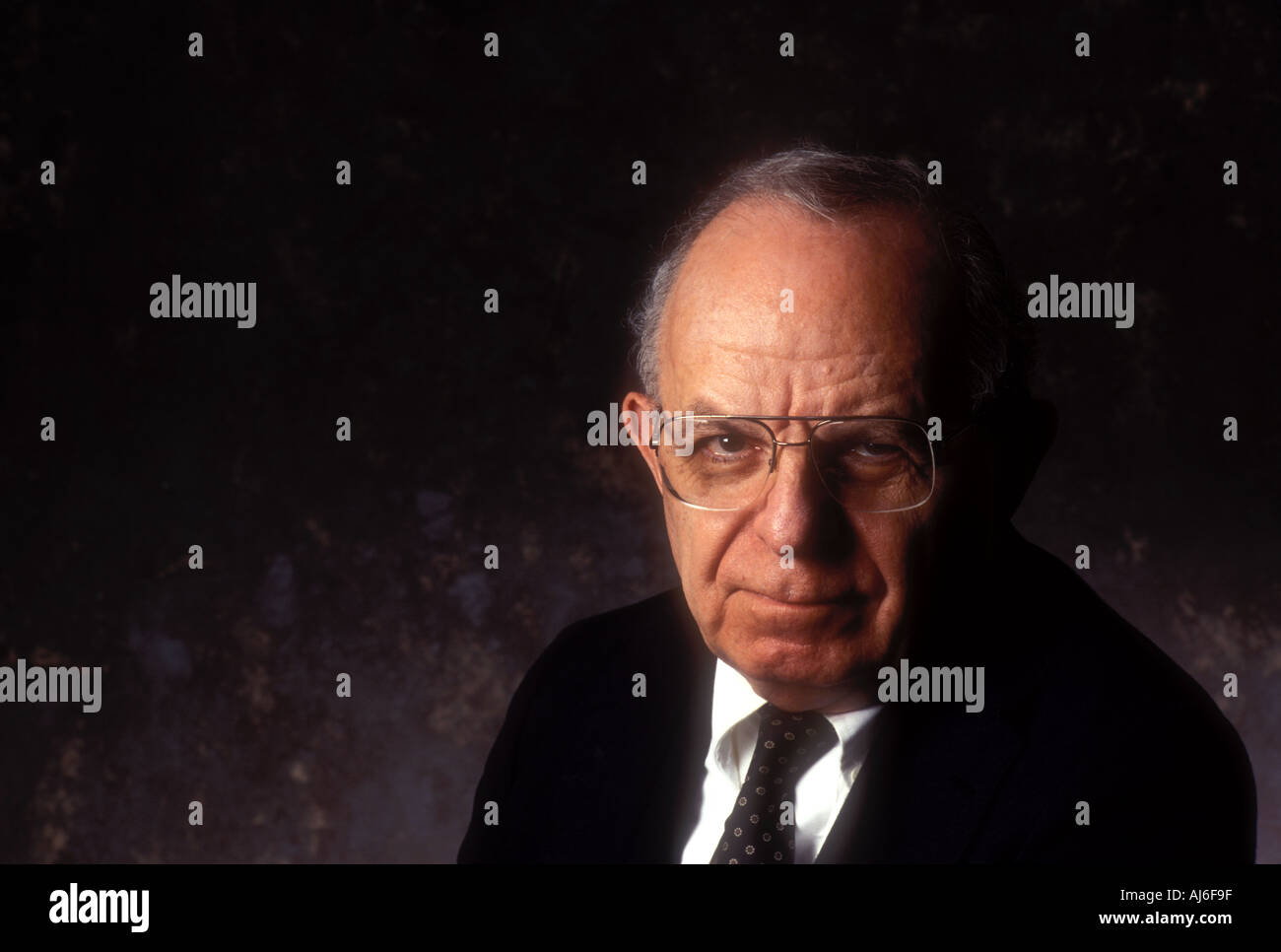 Porträt von reifer Geschäftsmann Modellbild veröffentlicht Stockfoto