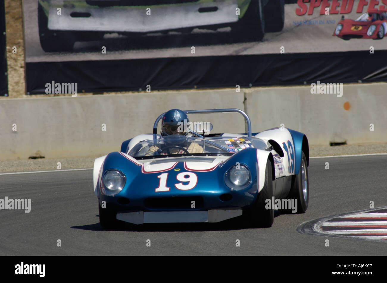 Gordon Gimbel Rennen seine 1963 Lotus 19 b auf der 32. Rolex Monterey Historic Automobil Rennen 2005 Stockfoto