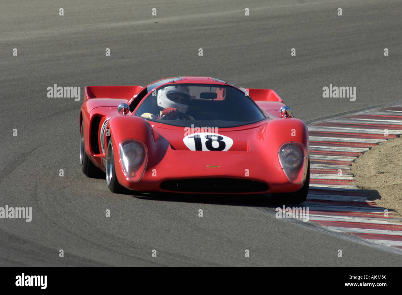 Robert Gregory Rast seine 1970 Chevron B16 auf der 32. Rolex Monterey Historic Automobil Rennen 2005 Stockfoto