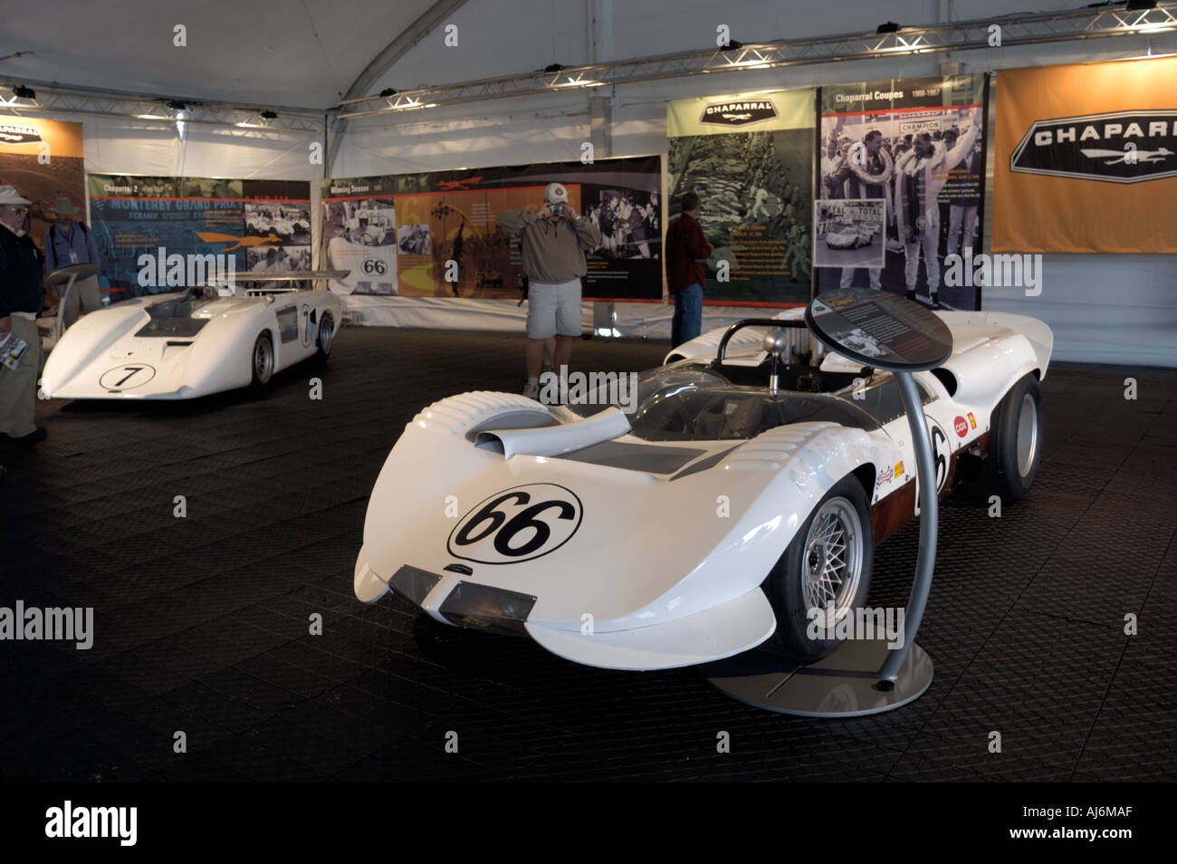 Chaparral 2 und 2 H auf dem Display auf der 32. Rolex Monterey Historic Automobil Rennen 2005 Stockfoto