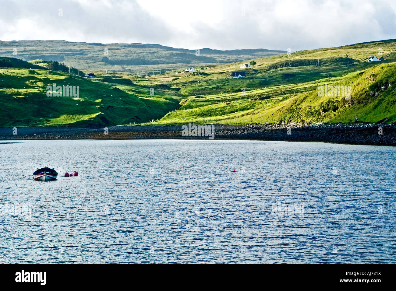 Boot auf einem See in der Nähe von Glendale, Isle Of Skye, Schottland Stockfoto