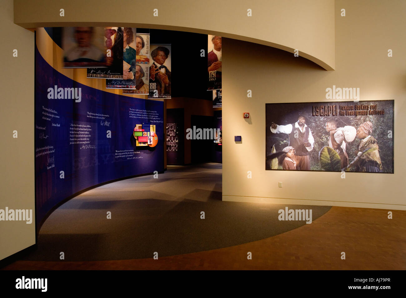 Schöne Displays erwarten die Besucher in die Sklaverei von Freiheit Ausstellungshalle in der National Underground Railroad Freedom Stockfoto