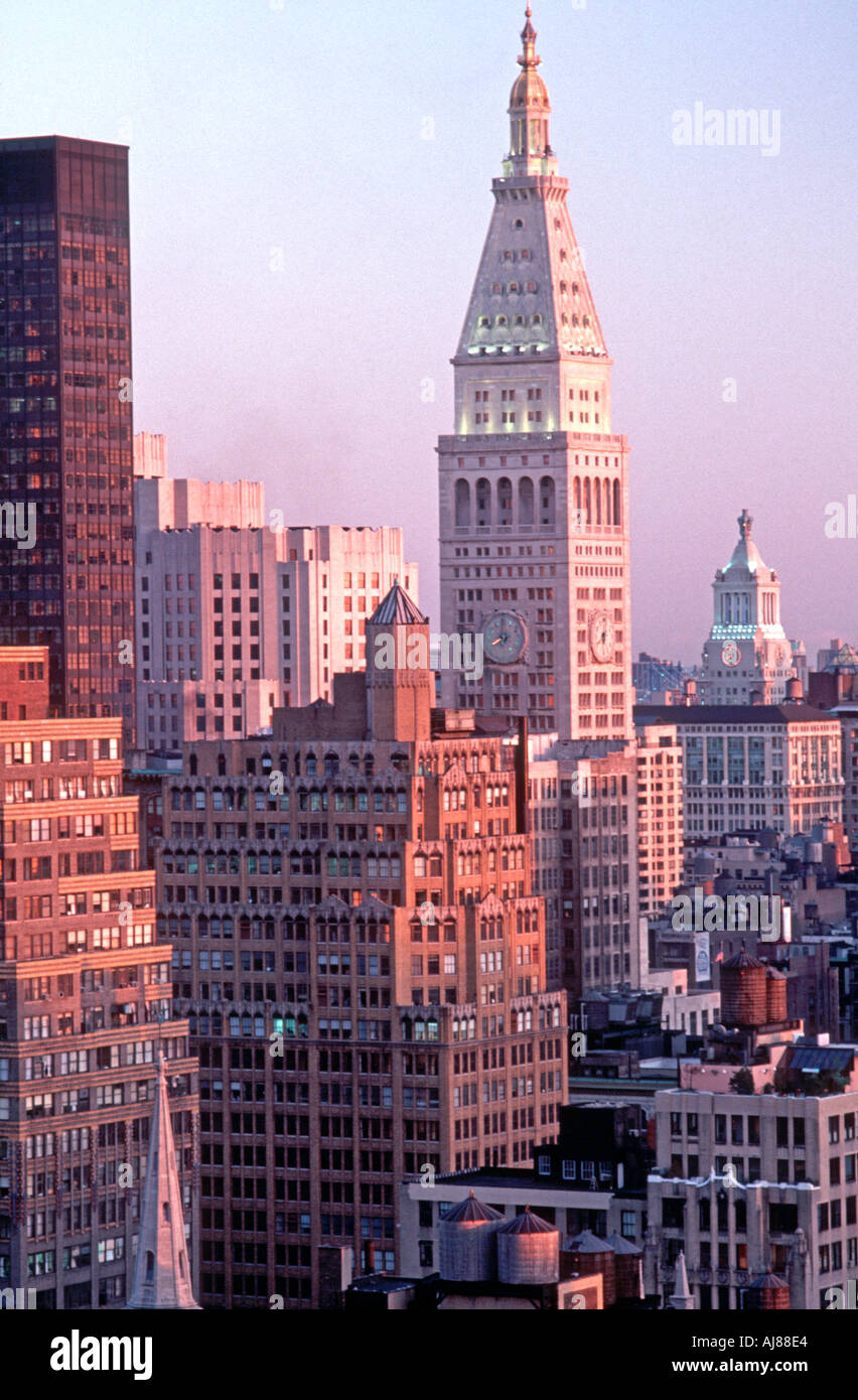 New York NY USA Skyline mit „Equitable Life Insurance“ Corp Building, New york der 1980er Jahre Stockfoto
