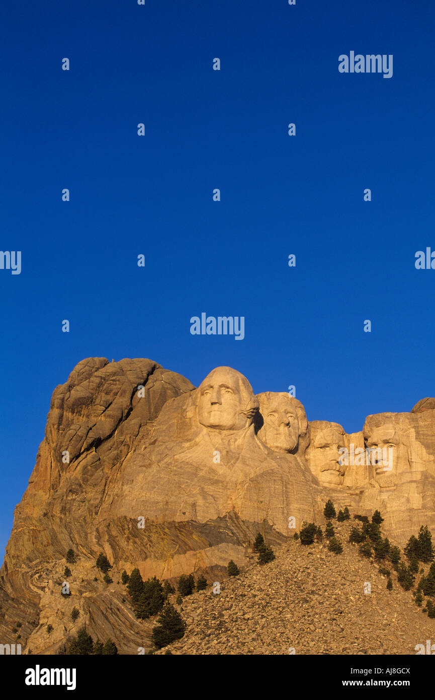 USA-South Dakota-Winter Morgensonne leuchtet Mount Rushmore National Monument in der Nähe von Stadt von Keystone Stockfoto