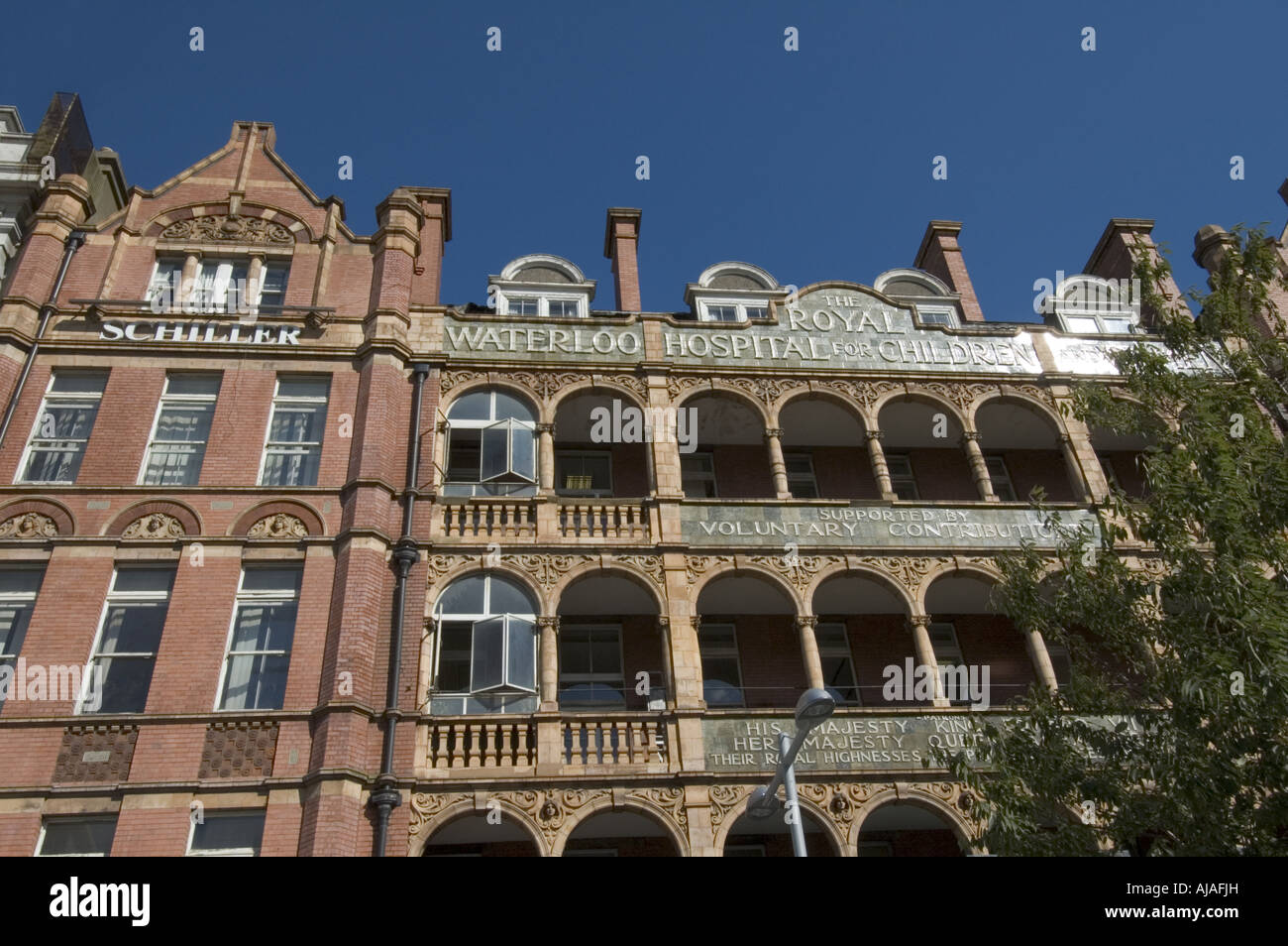 Schiller International University befindet sich in der erhaltenen ehemaligen Royal Waterloo Krankenhaus für Kinder und Frauen, London UK. Stockfoto