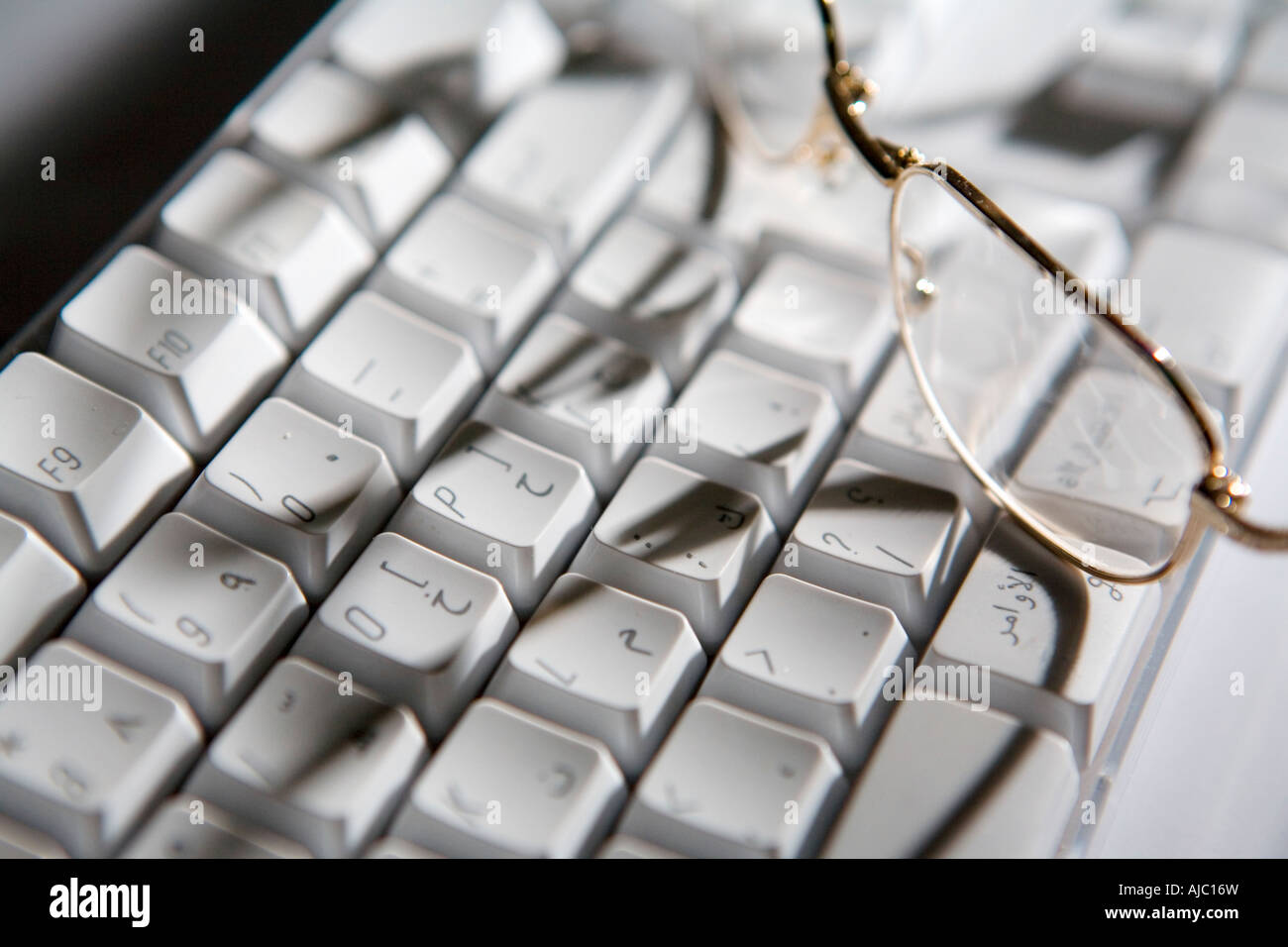 Arabische Tastatur Stockfotos und -bilder Kaufen - Alamy