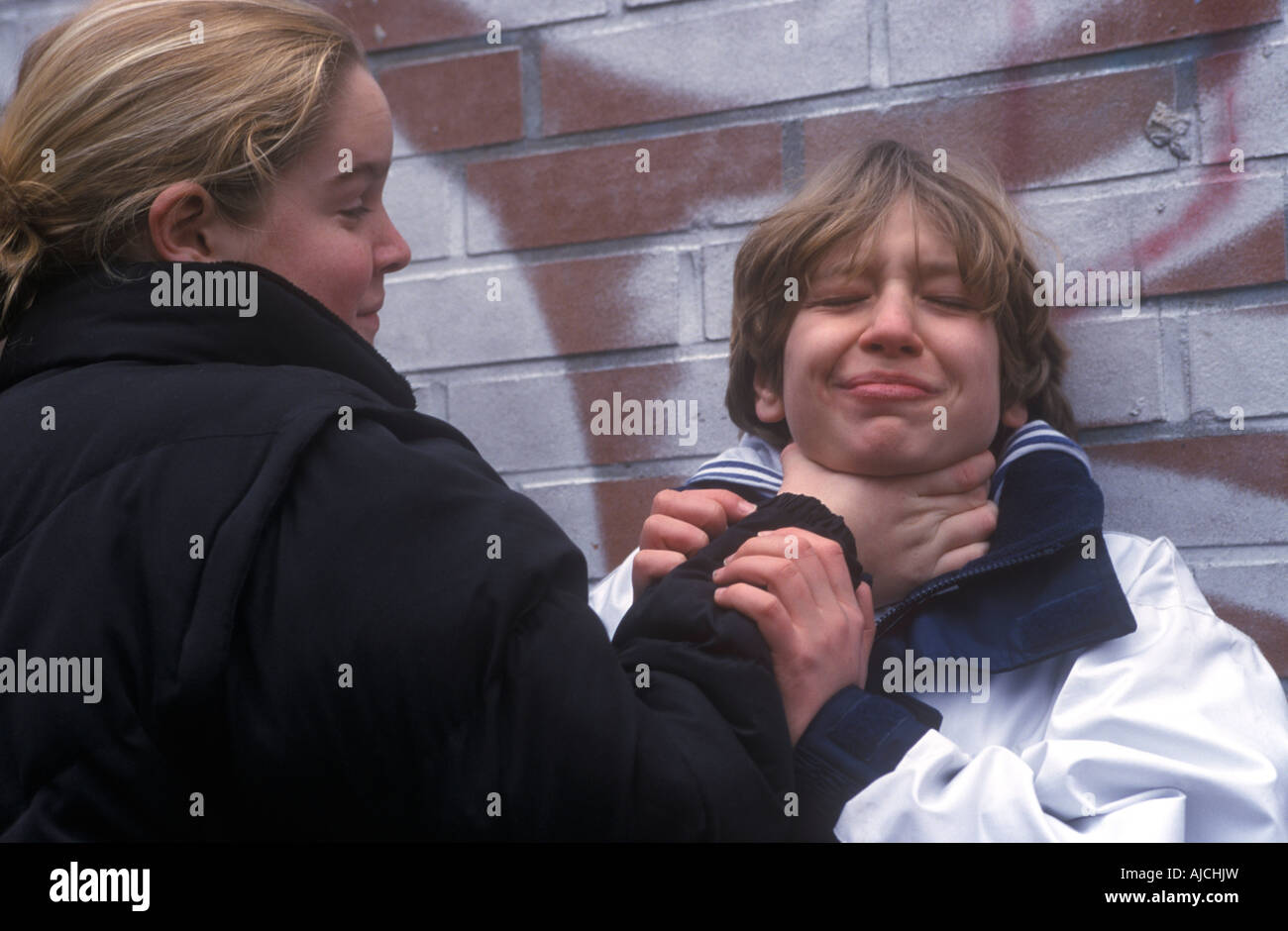 Dating mit einem 12 jahre jüngeren mädchen
