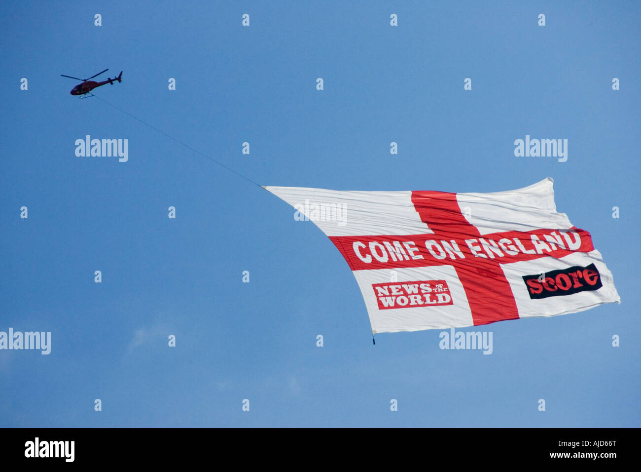 Nachricht von der Welt Flagge über London am Tag des Rugby World Cup Finale 20. Oktober 2007 Stockfoto