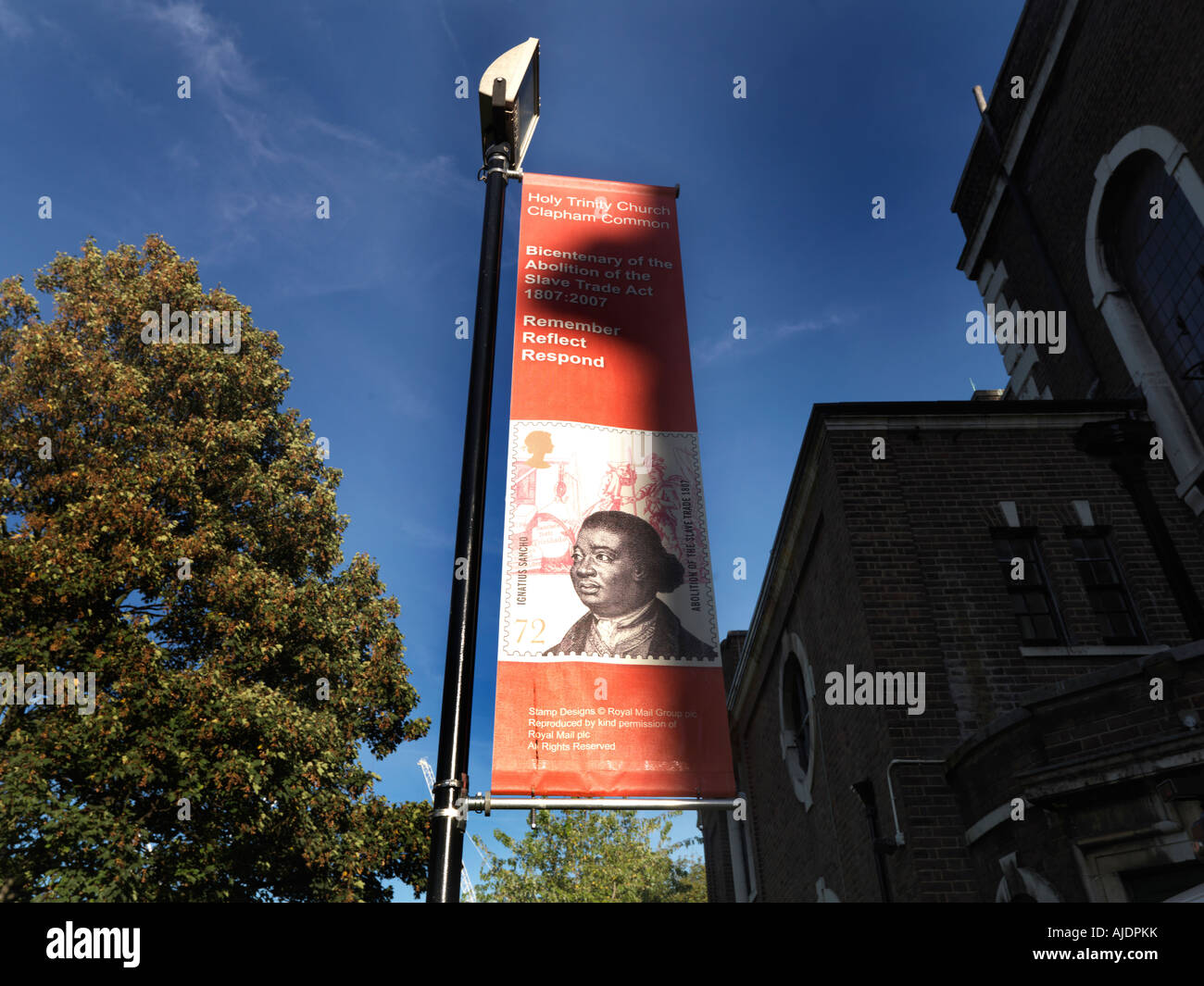 Banner an der Holy Trinity Church Clapham Common London England Stockfoto