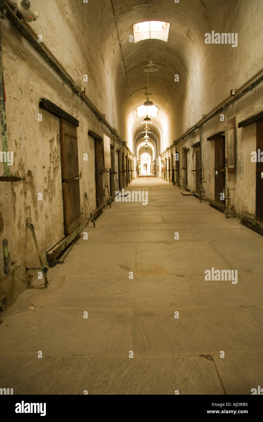 Ein Flur in Eastern State Penitentiary in Philadelphia, PA Stockfoto