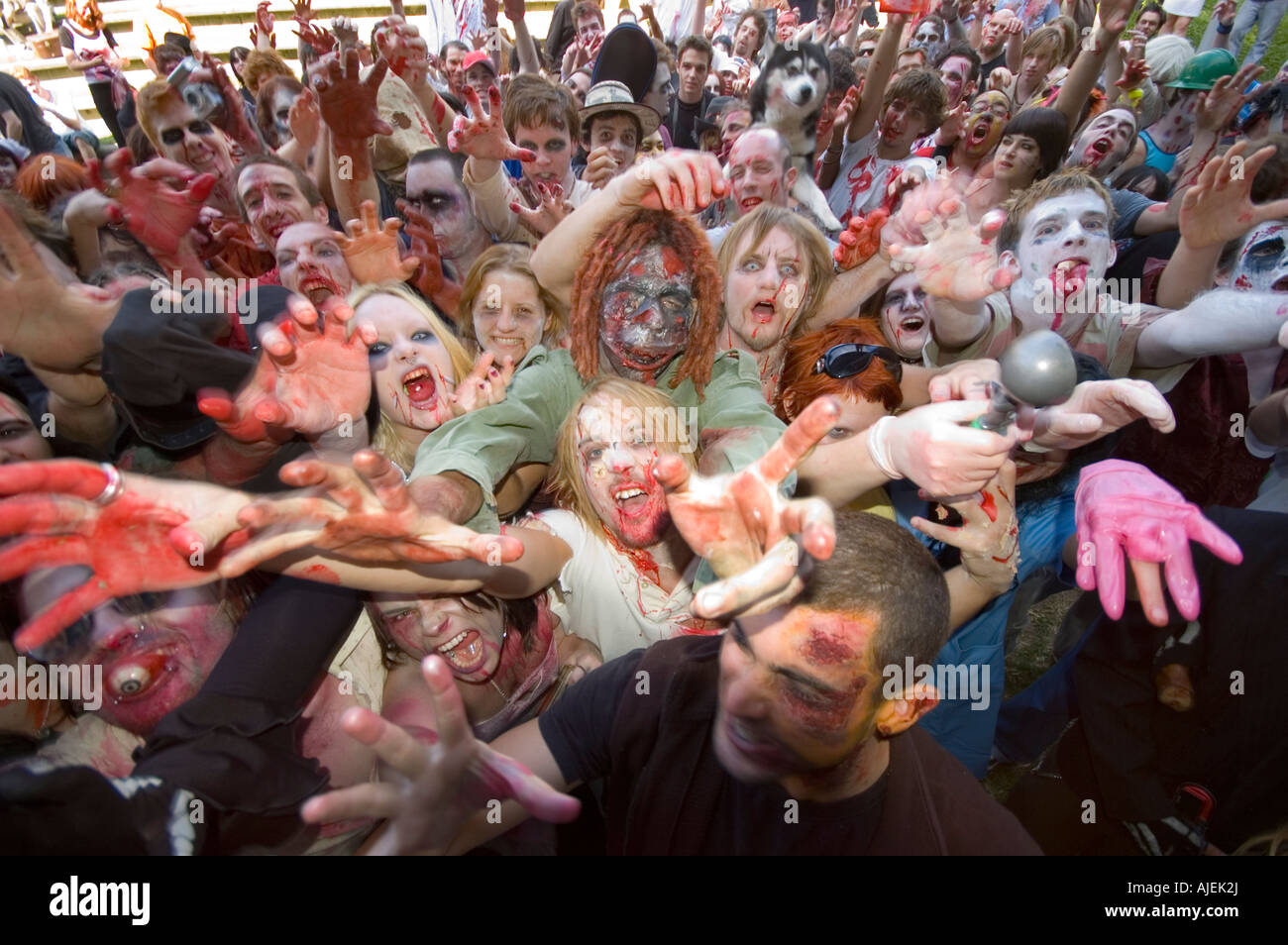 Meine Armee von Untoten Brisbane Zombie walk Gruppenfoto Stockfoto