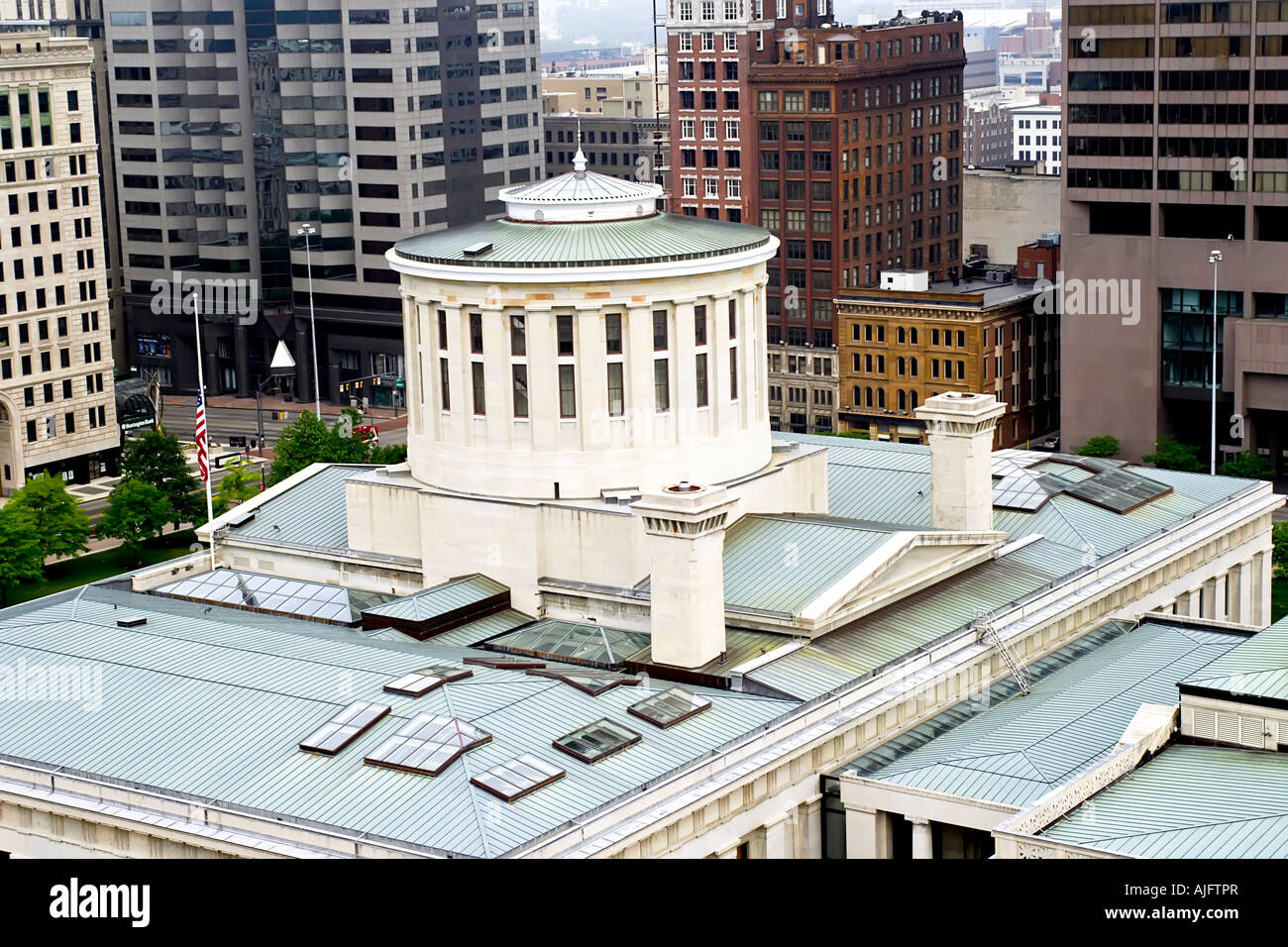 Luftaufnahme der Ohio Statehouse Hauptstadt Gebäude in Columbus OH Stockfoto