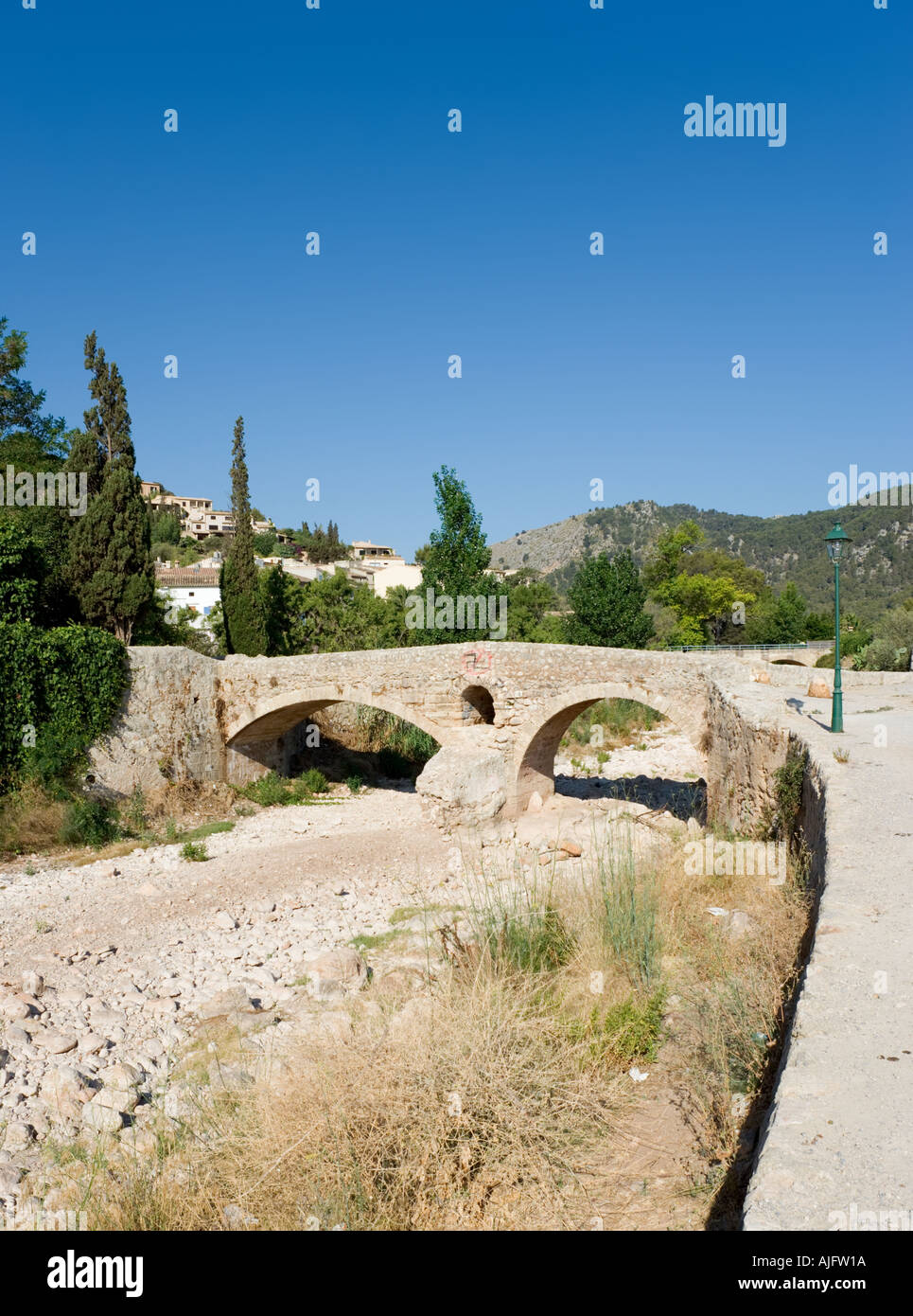 Römische Brücke in der Altstadt von Pollensa (Pollenca), Mallorca, Spanien Stockfoto