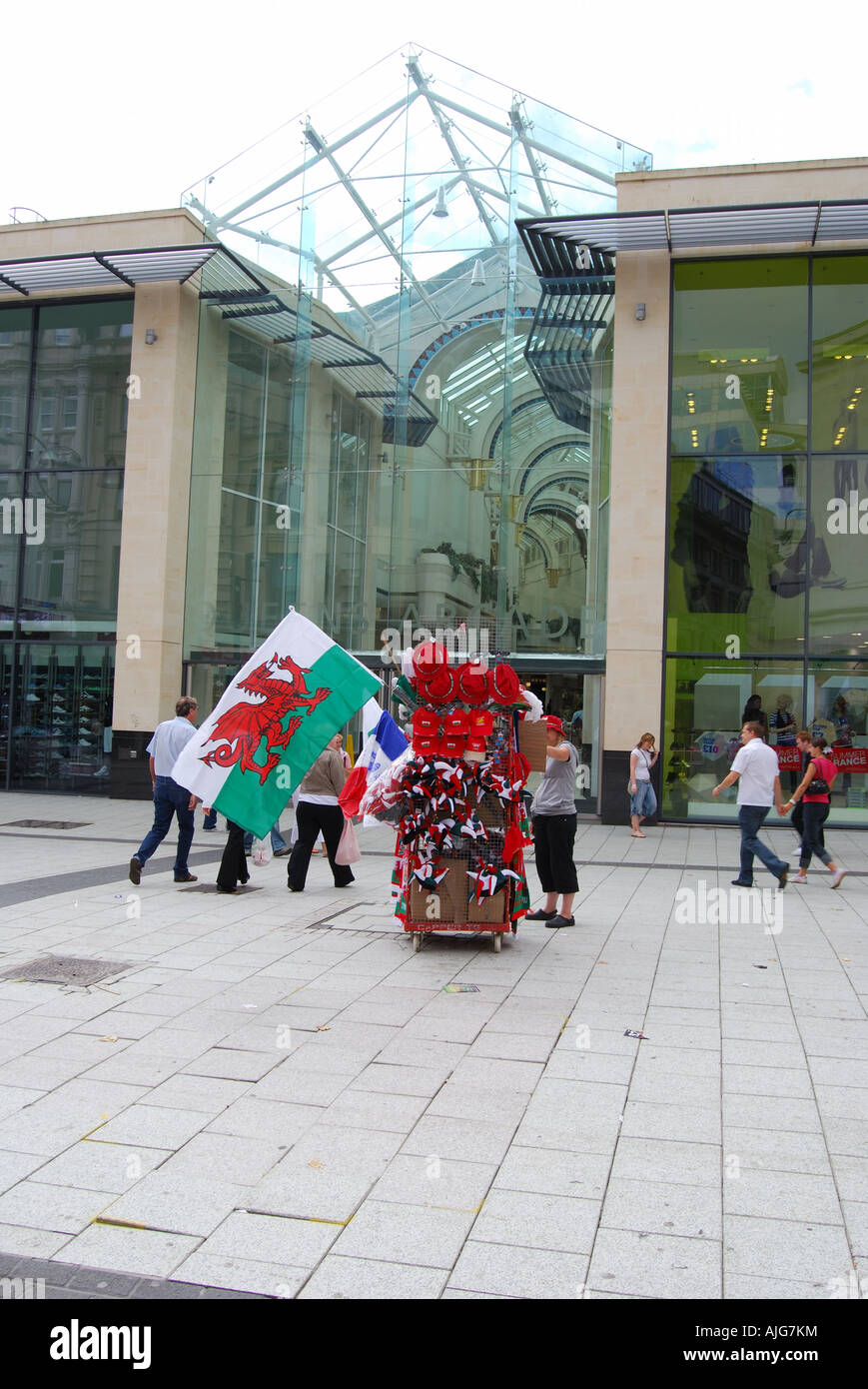 Cardiff bereitet sich auf die Invasion von Fans auf Rugby internationale Tagesnummer 2551 Stockfoto