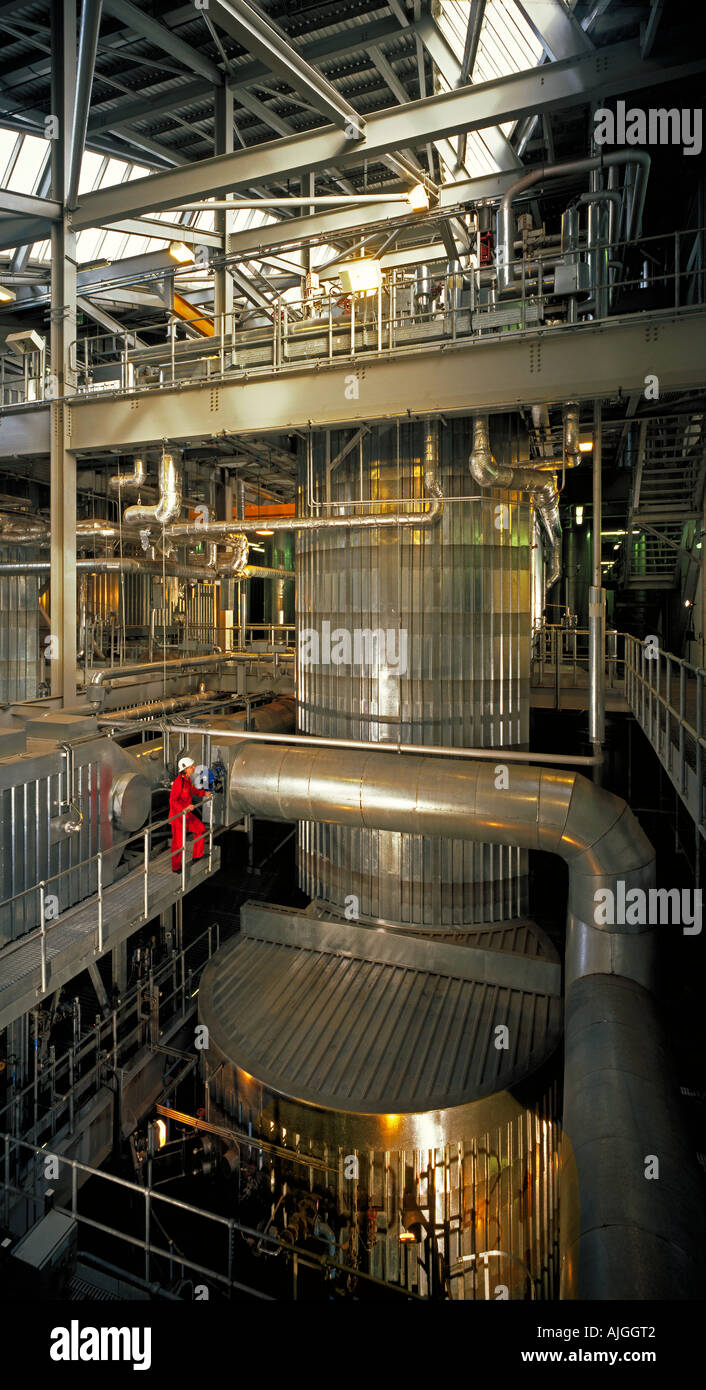 Vierschrötigkeit Abwasser Klärschlamm-Verbrennungsanlage Anlage, Thamesmead, Kent, England, UK Stockfoto