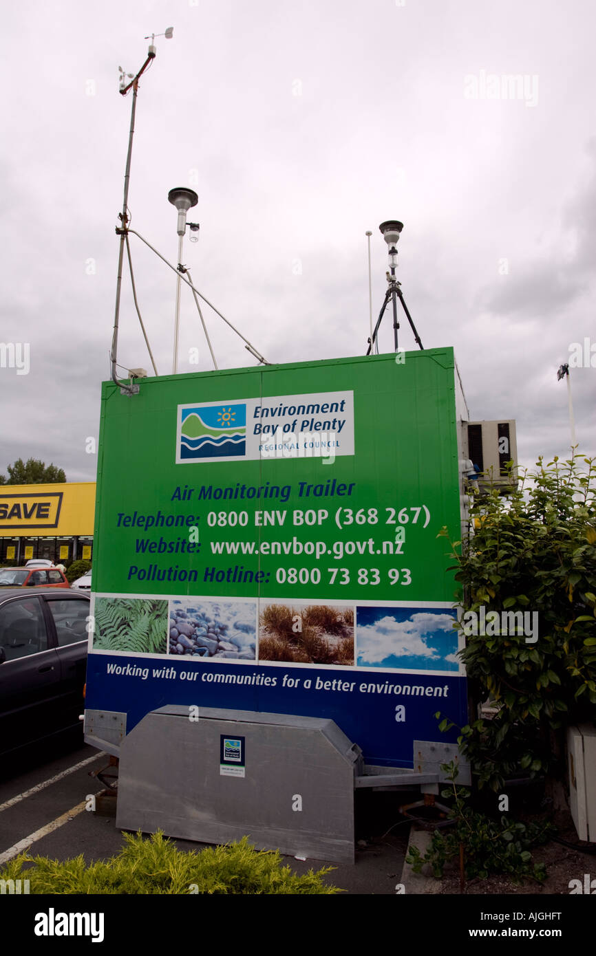 Luft, die Überwachung der Anhänger am Straßenrand Rotorua Nordinsel Neuseeland Stockfoto