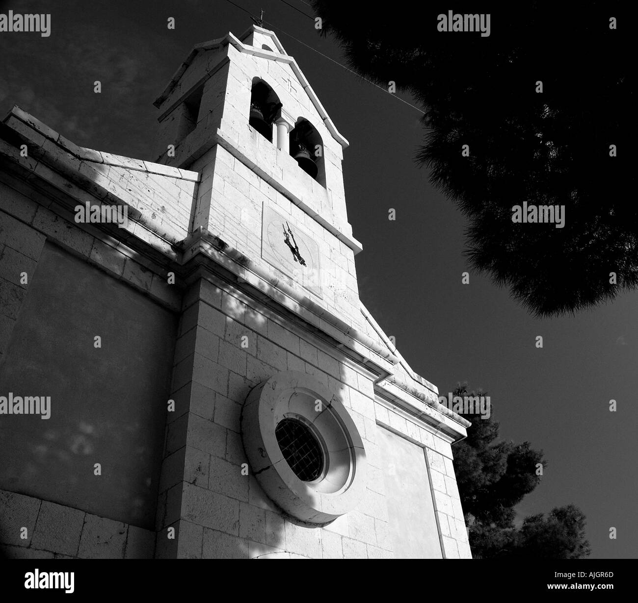 Katholische Kirche in einem Dorf auf der Insel Hvar in Dalmatien Kroatien s Stockfoto