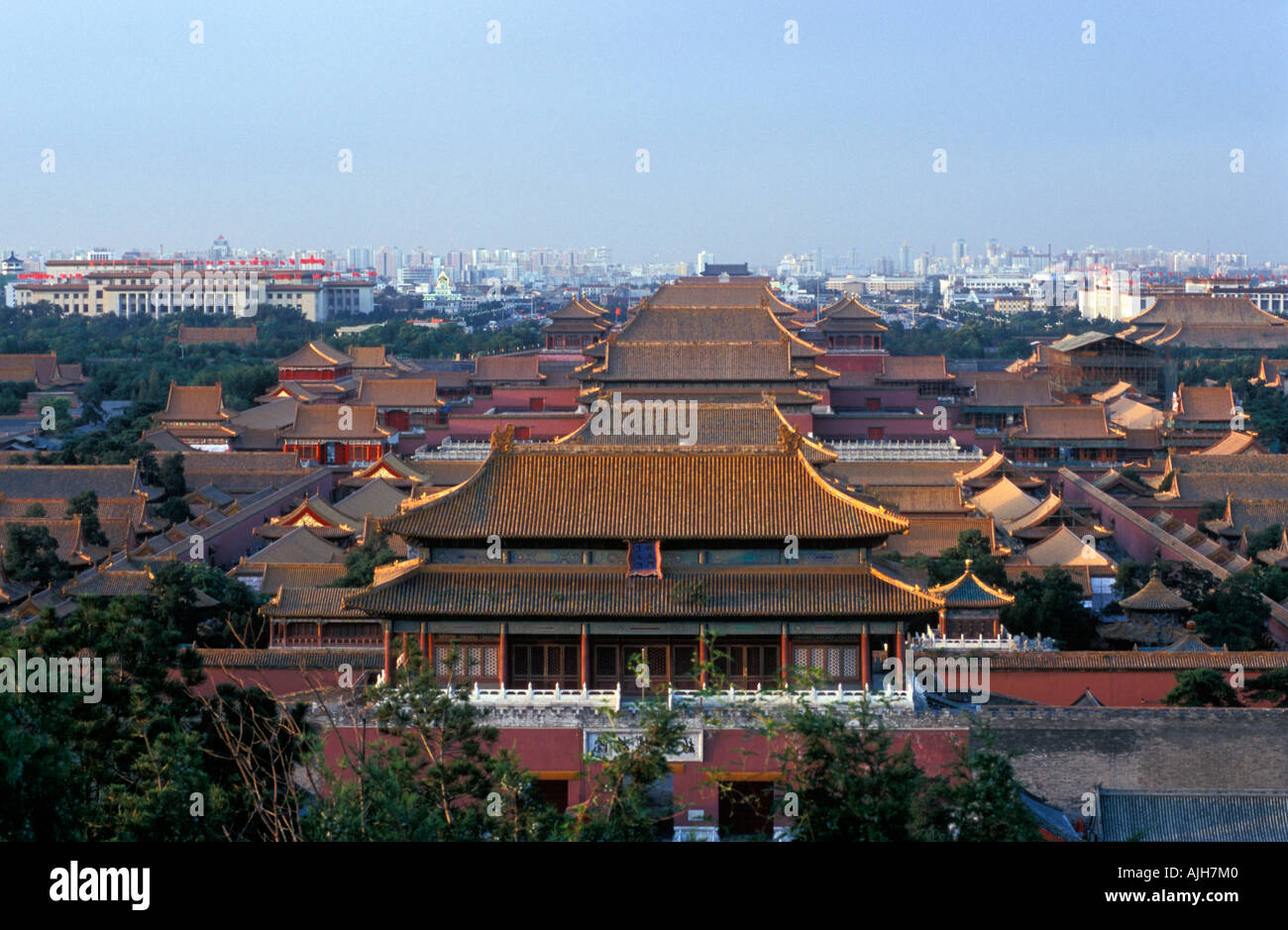 Die Verbotene Stadt wie aus dem Hügel im JingShanPark, Peking, China