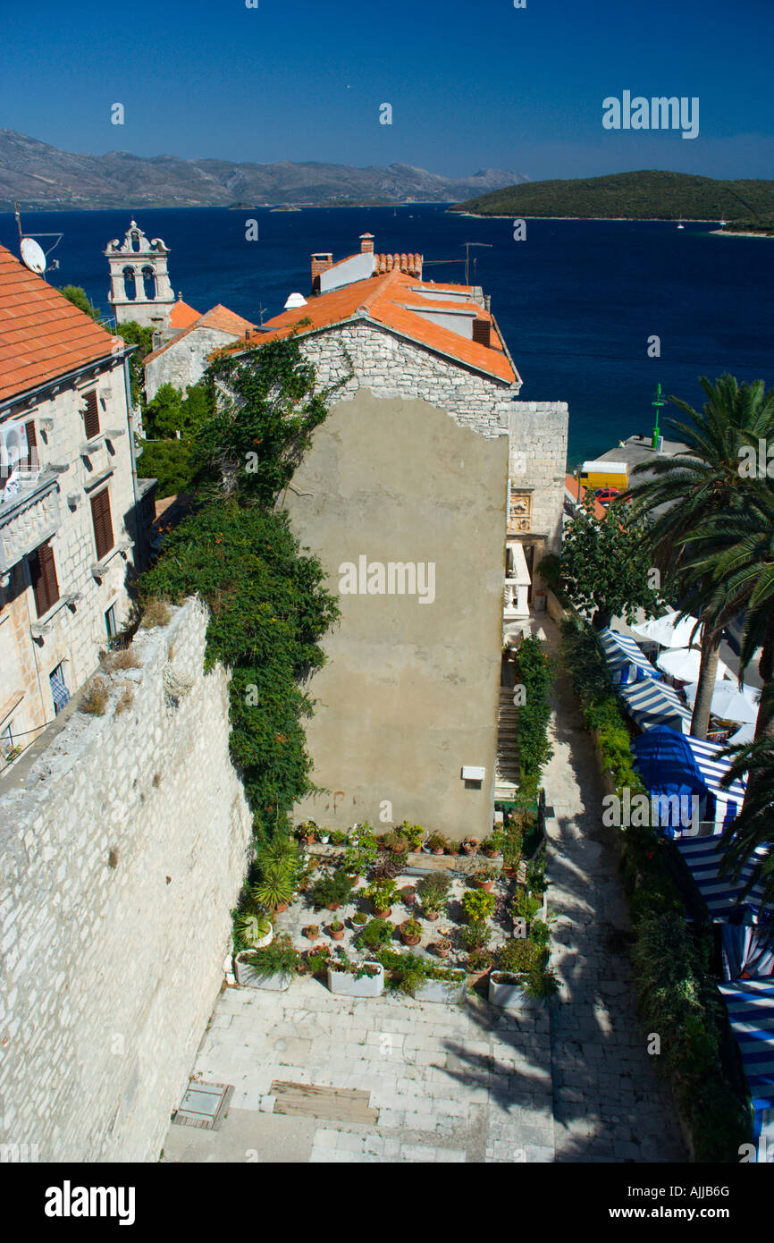 Altstadtblick von Veliki Revelin Turm in Korcula Kroatien Stockfoto