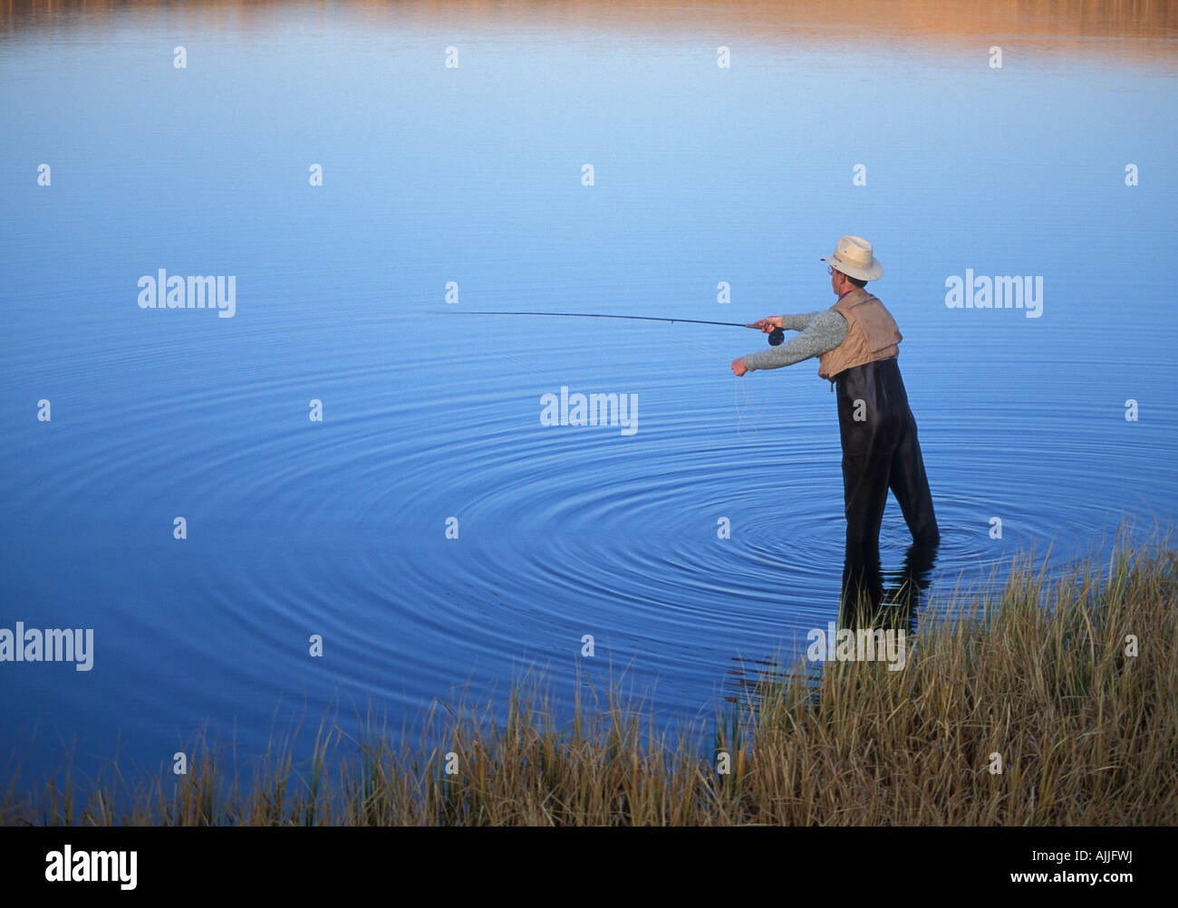 Fliegenfischen Sie am Fish Lake auf Steens Mountain südöstlichen Oregon Stockfoto