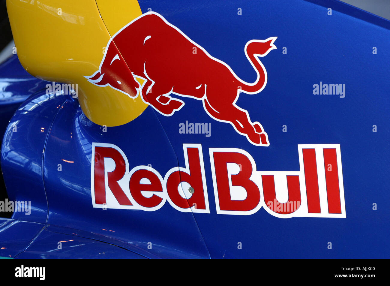 Red Bull Sponsor auf Formel 1-Rennwagens Stockfoto