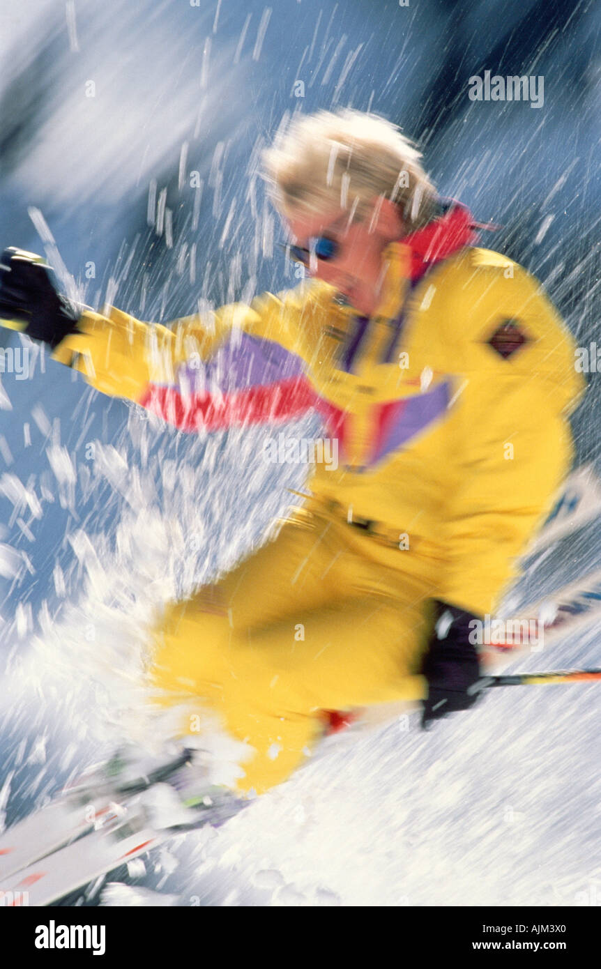 Skifahrer auf den Pisten von Alta Ski Resort in den Wasatch Mountains in der Nähe von Salt Lake City Utah Stockfoto