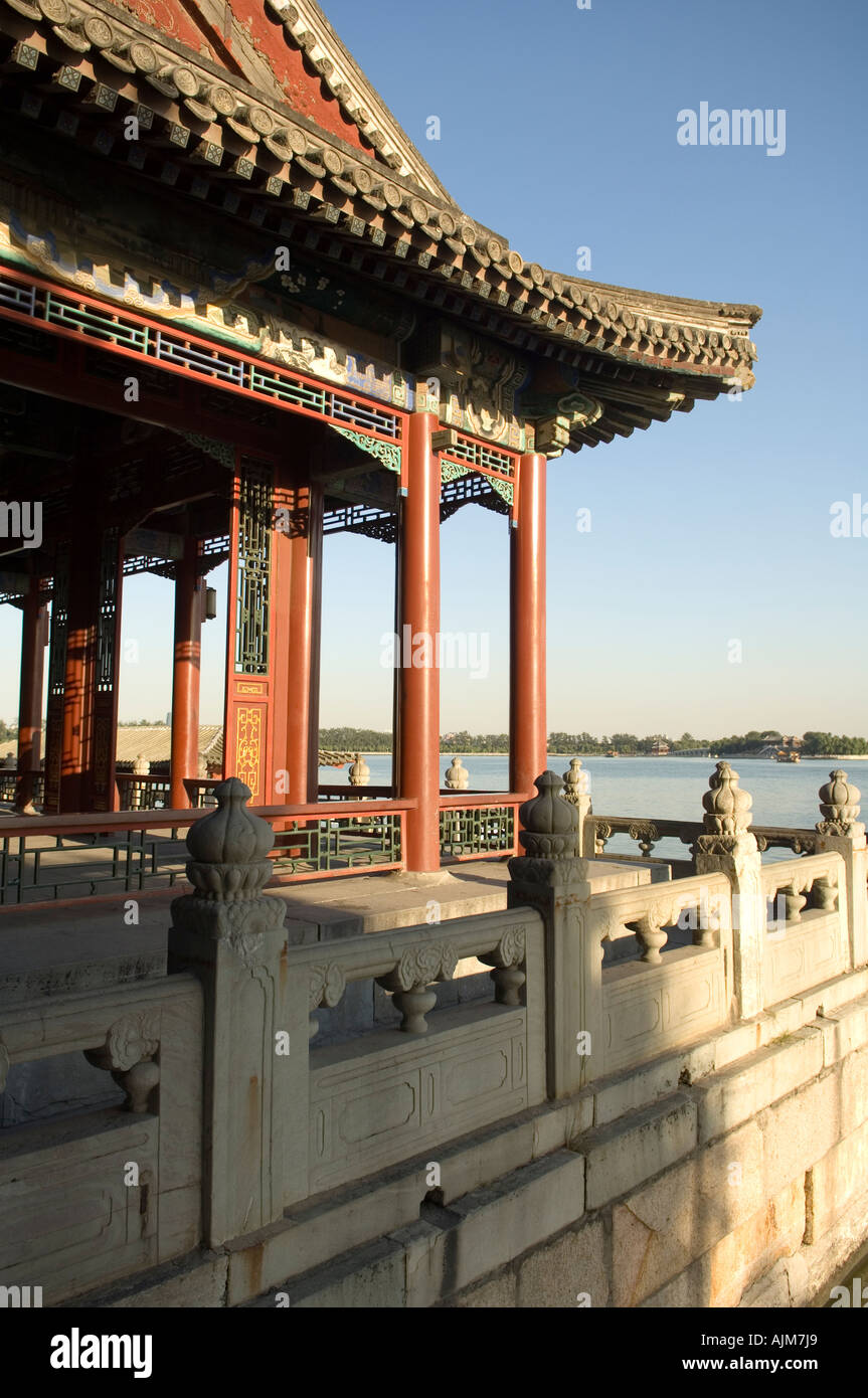 Ein Pavillon im Sommerpalast in Peking Stockfoto