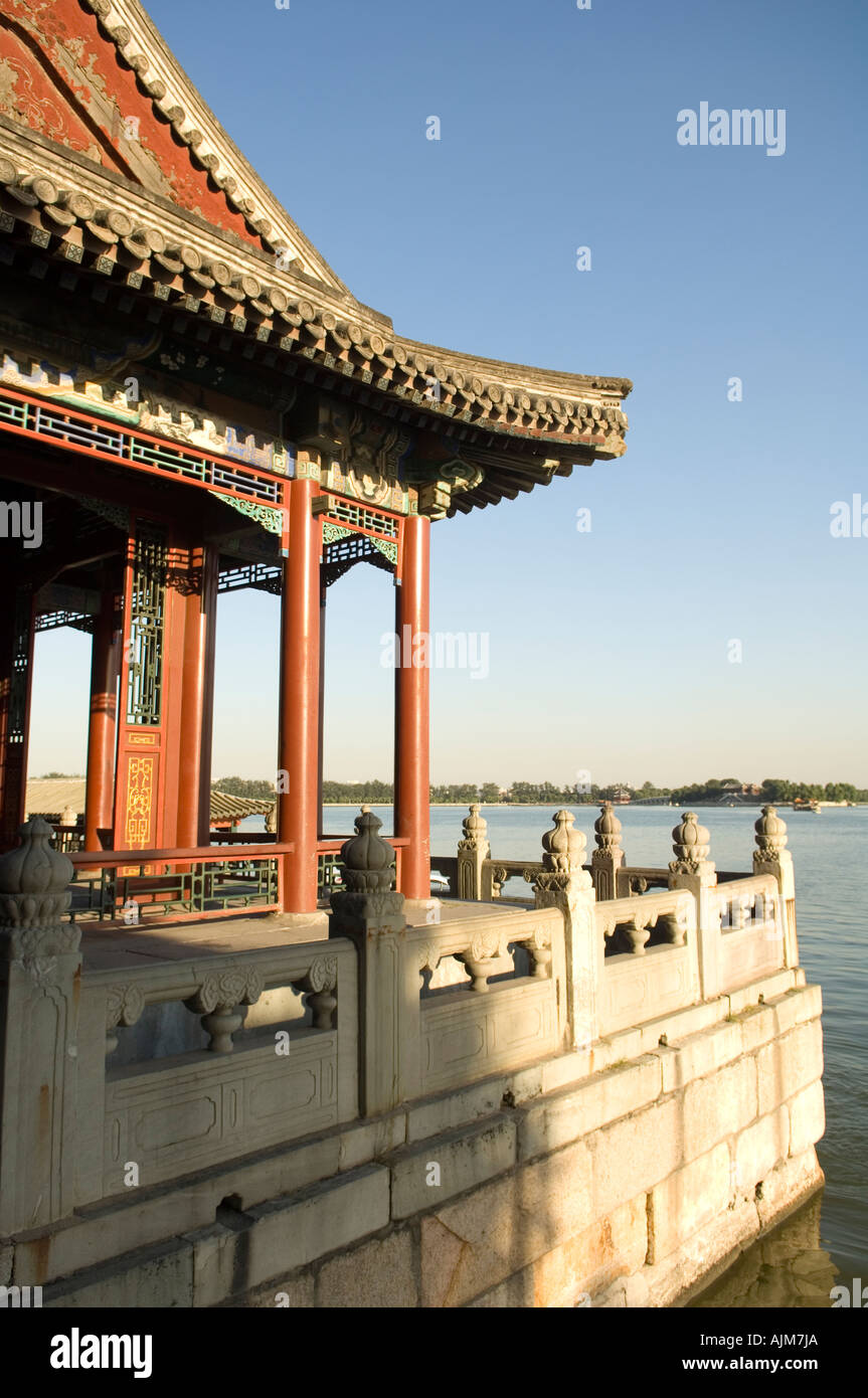 Ein Pavillon im Sommerpalast in Peking Stockfoto
