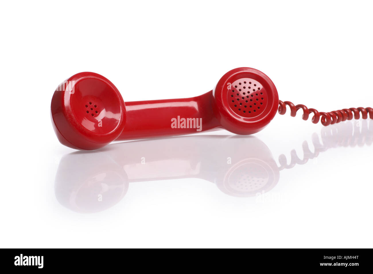 Roten Telefonhörer auf weißem Hintergrund ausschneiden Stockfoto
