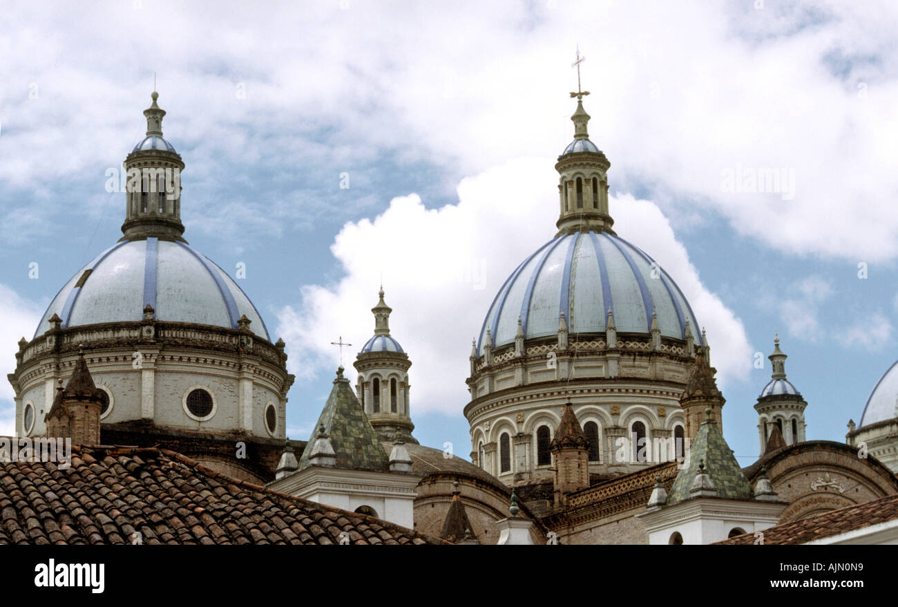 Ecuador Cuenca Kuppeln Stockfoto