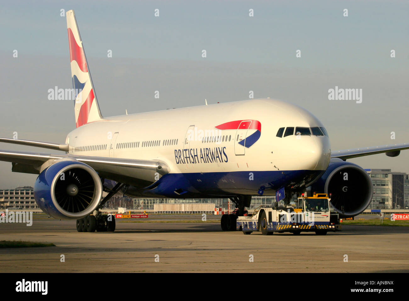 British Airways Boeing 777 236 ER London Heathrow UK Stockfoto